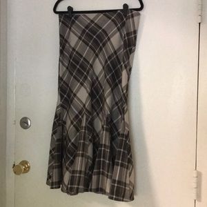 Women’s plaid skirt